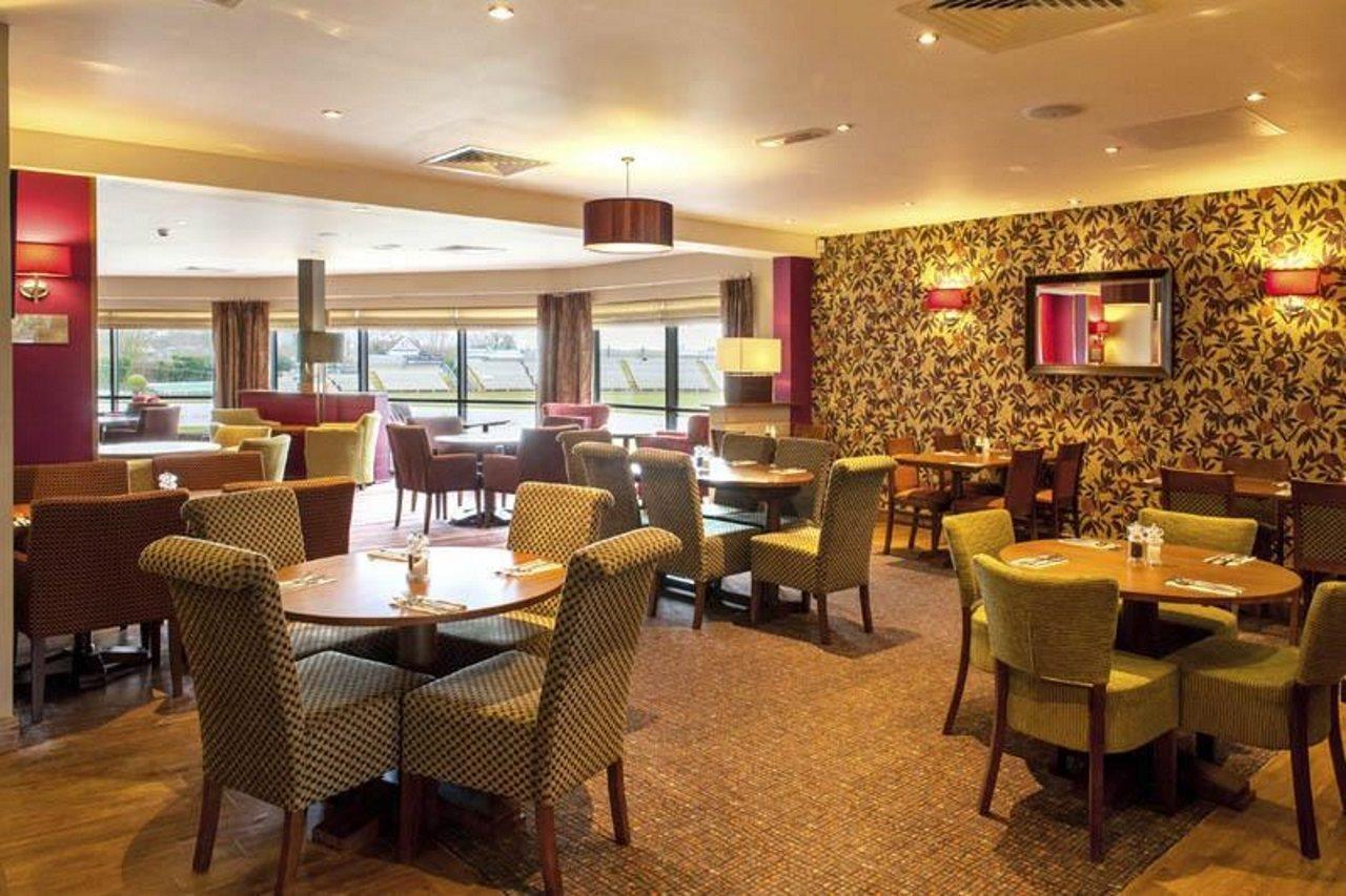Premier Inn Worcester City Centre Buitenkant foto